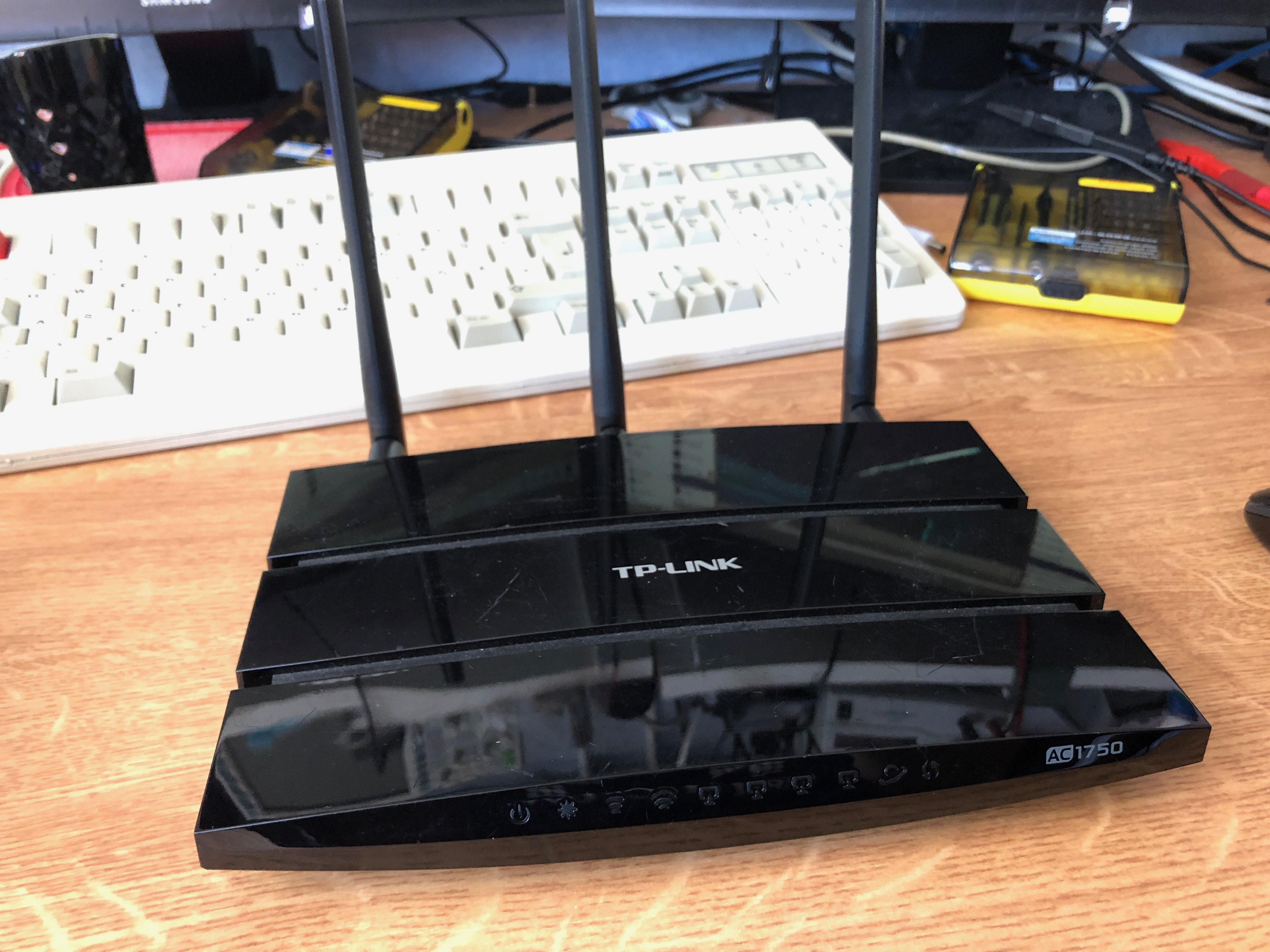 AC1750 wifi router