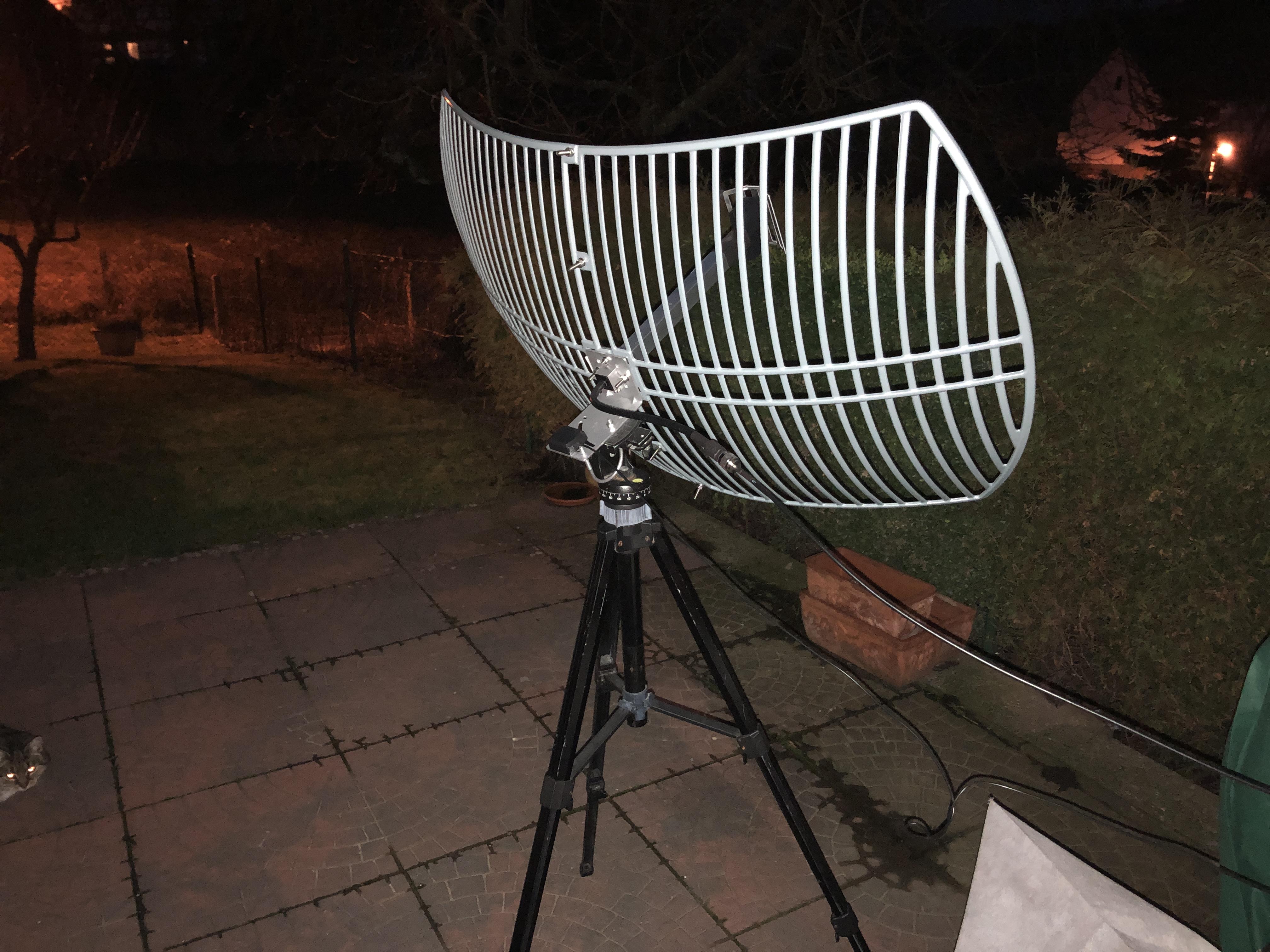 WiFi dish antenna, on a tripod, outside