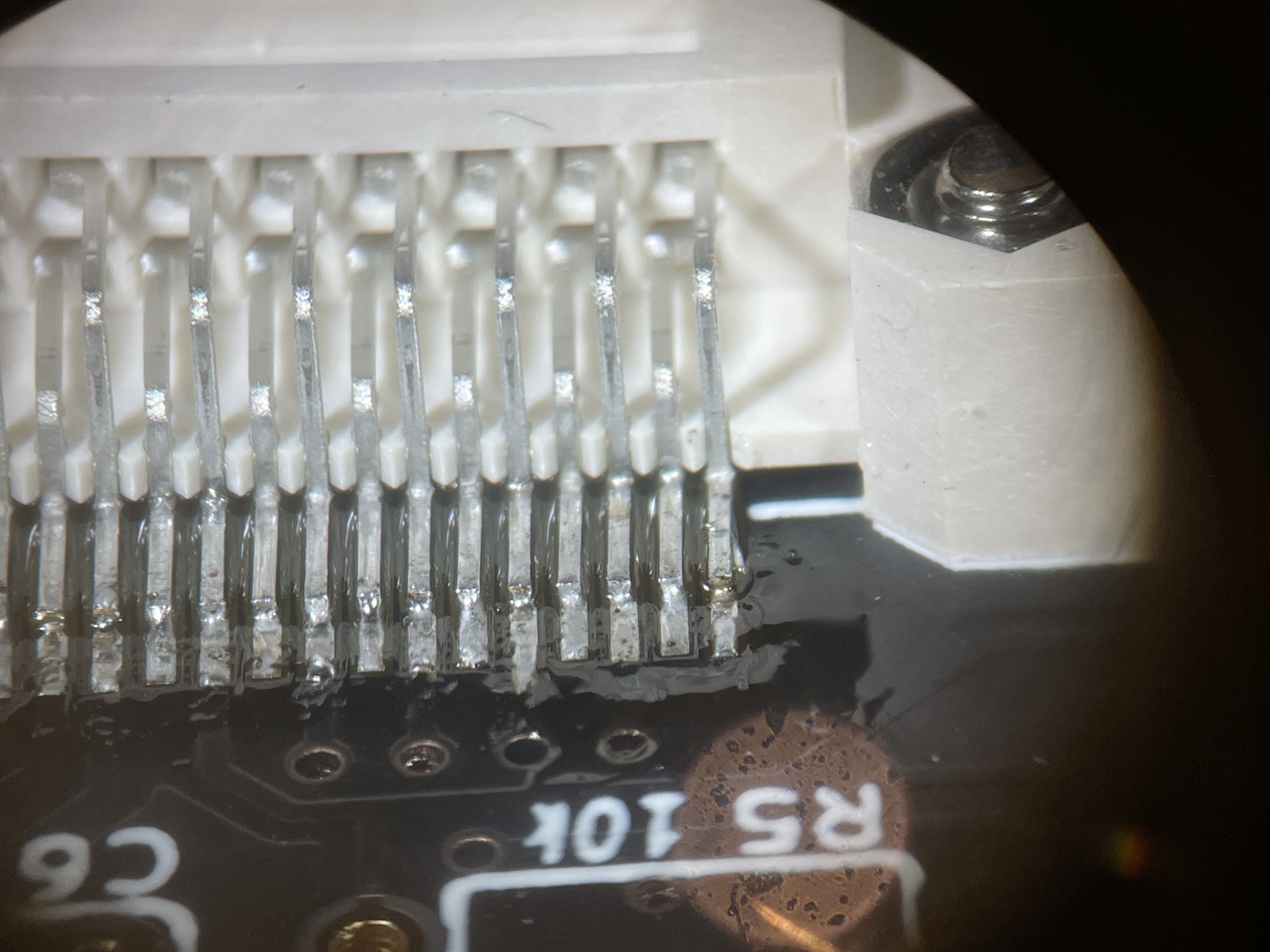 Close-up of SMD CF card connector