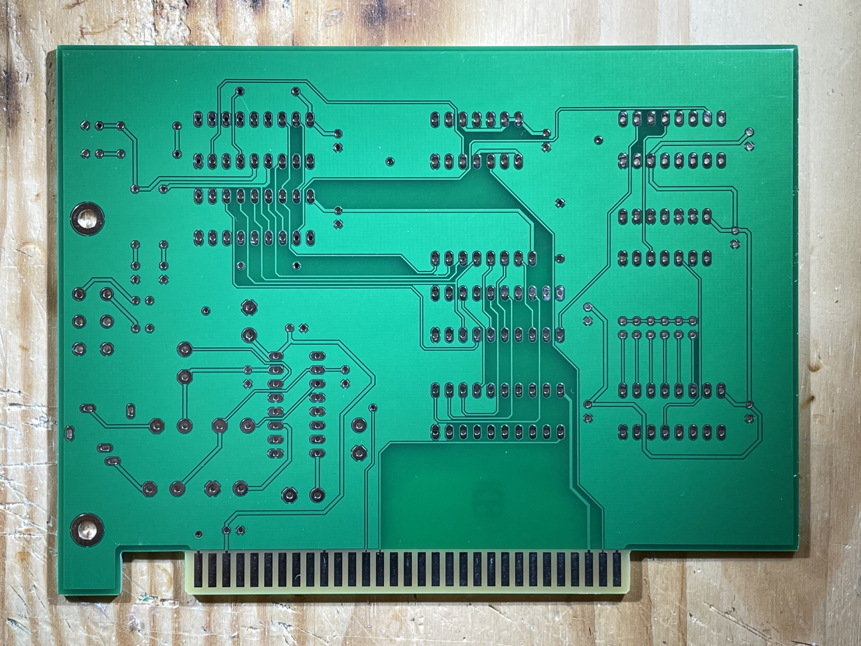 Unpopulated MUS-1099 PCB backside
